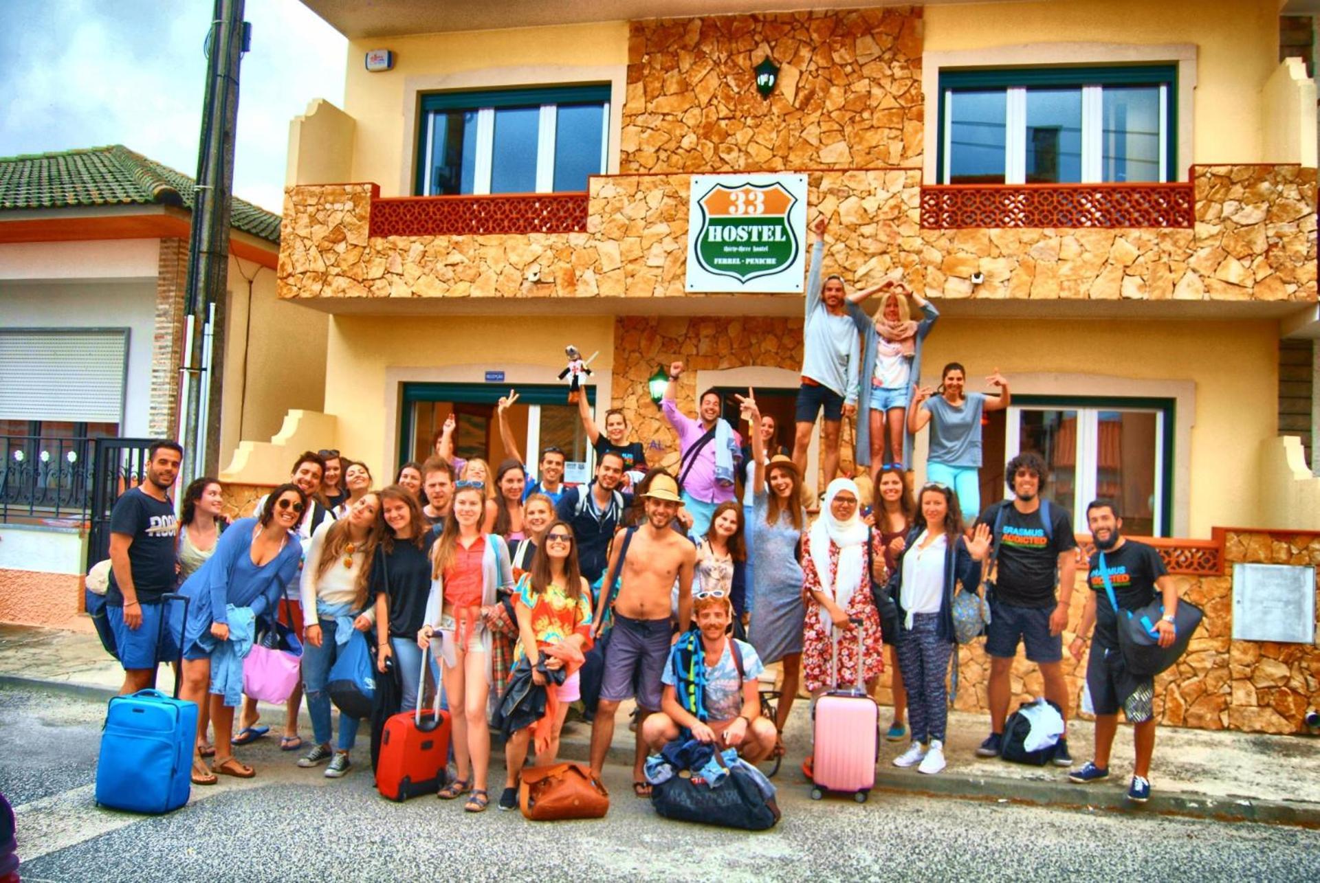 33 Hostel Балеал Екстер'єр фото